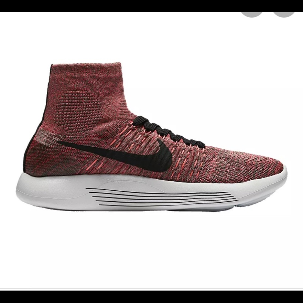 NIKE Flyknit Lunarepic